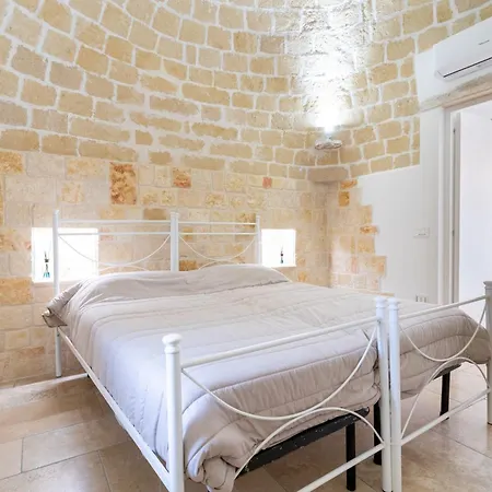 Villa Trulli San Pietro *