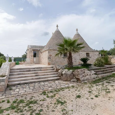 Trulli San Pietro *